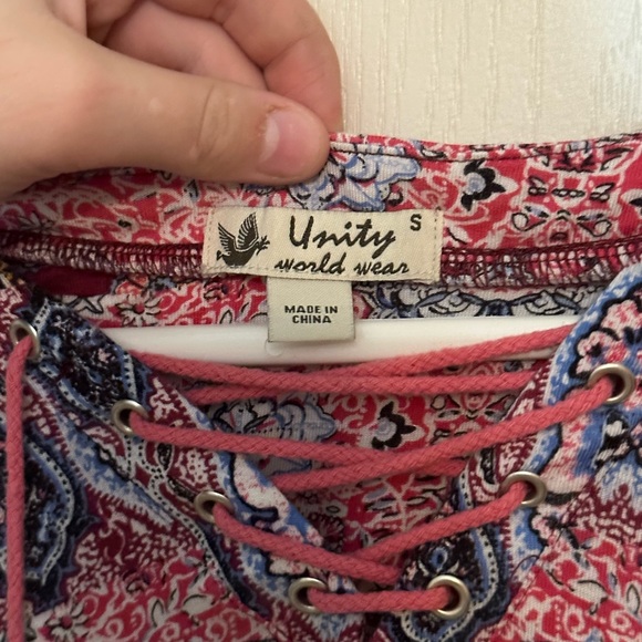 Unity world wear size S - Picture 7 of 7